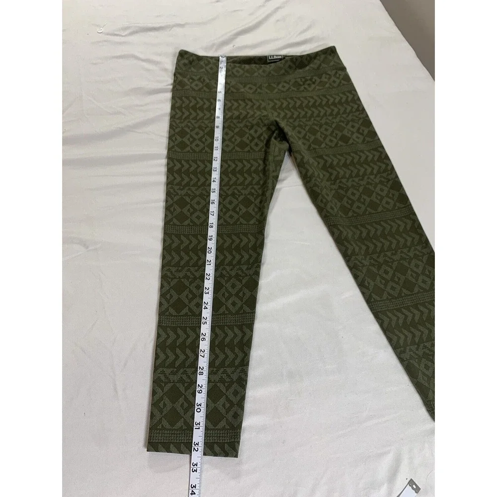 L.L. Bean Women's Leggings‎ Size Medium Performance Green Aztec 50+UPF